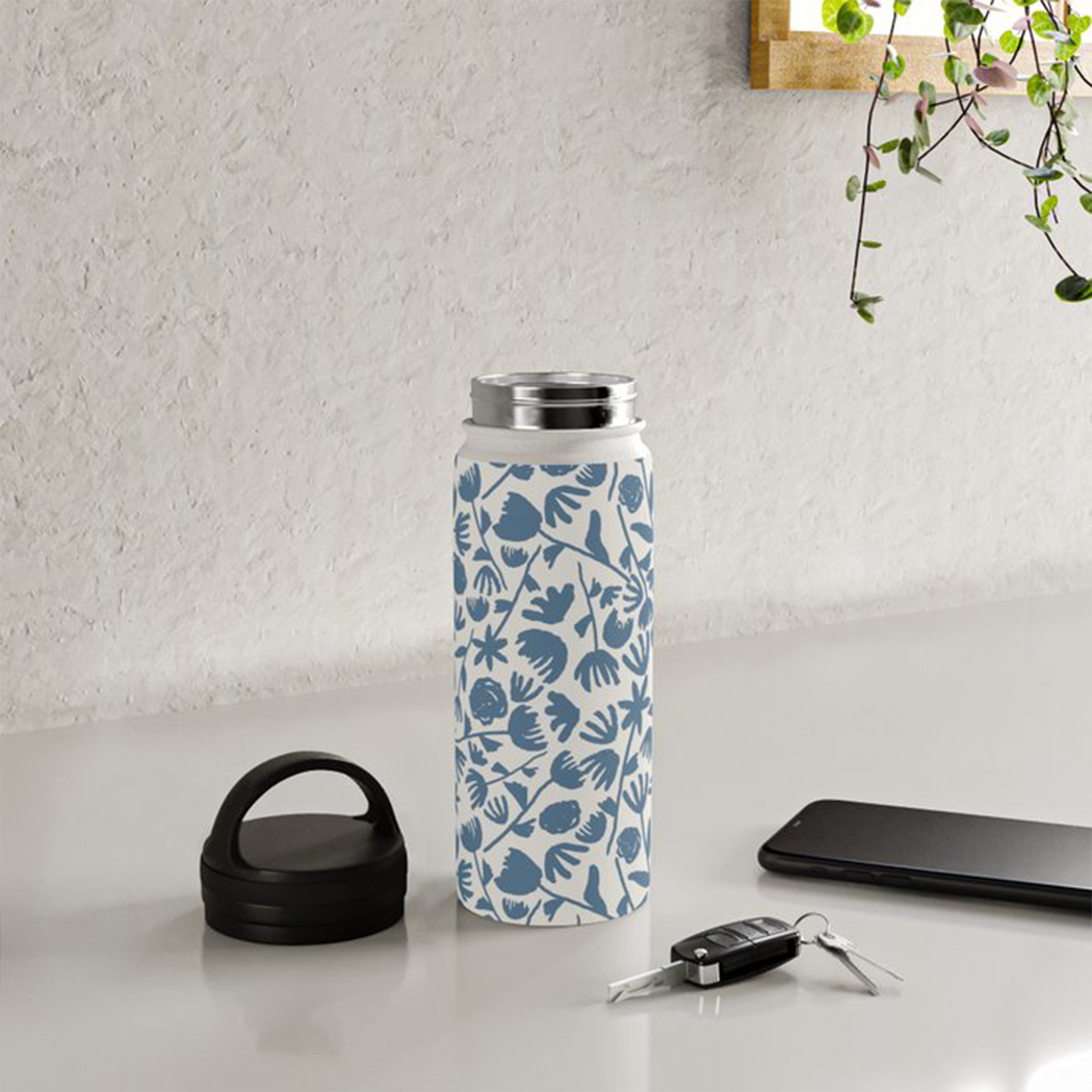 Light Blue Floral Handle Lid Water Bottle